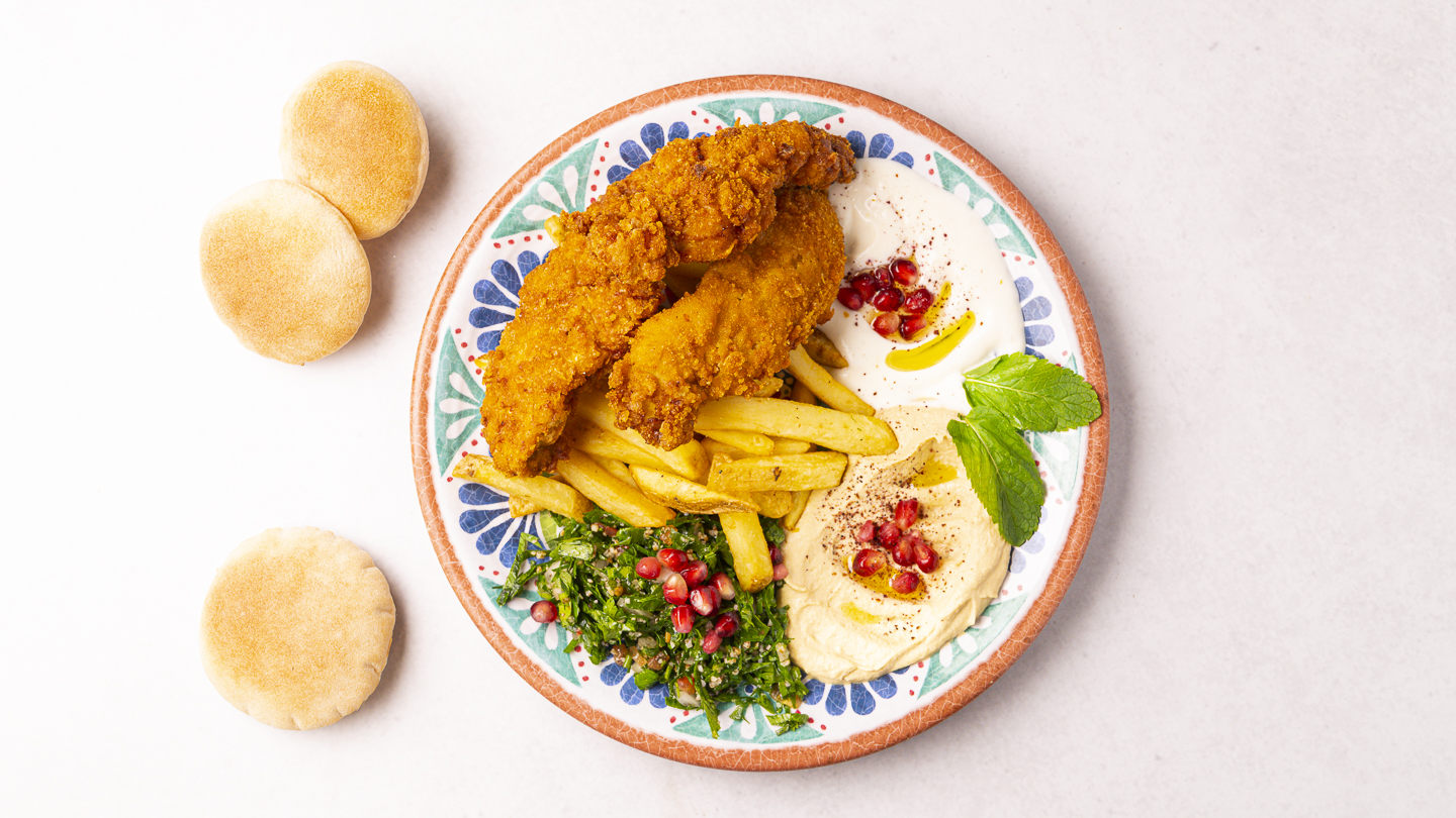 crispy chicken teller mit brot
